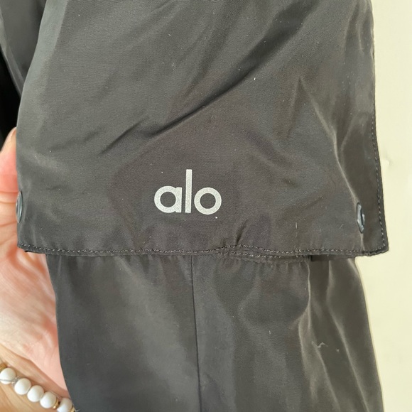 ALO Yoga Pants & Jumpsuits Alo It Girl Pants Poshmark